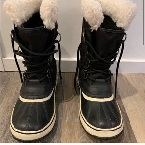 Sorel Winter Carnival Boots black sz 8